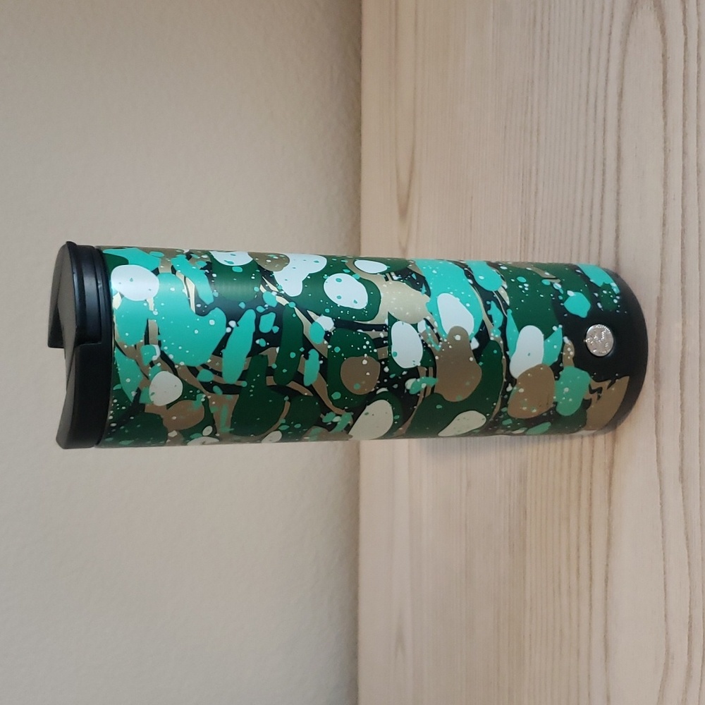 STARBUCKS 16 oz metal coffee with lid metallic and matte Green Gold Black White